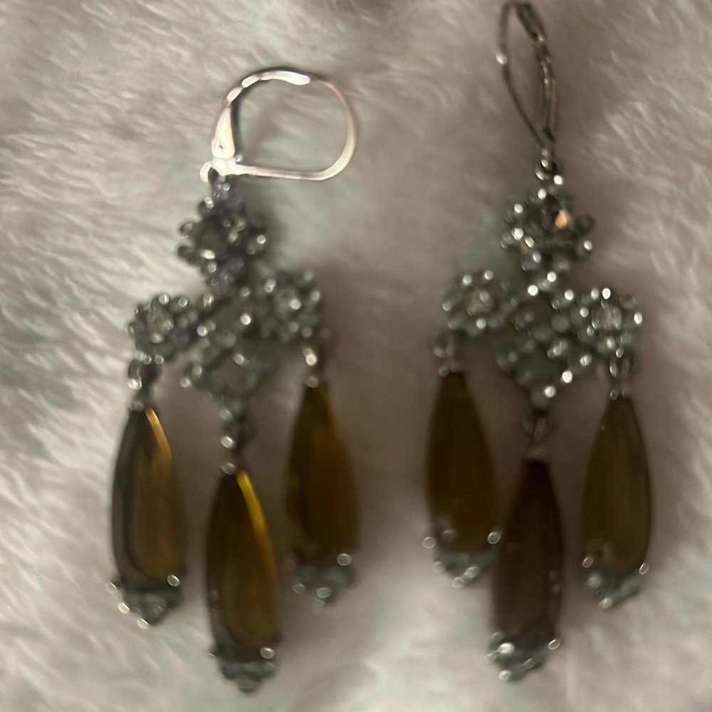 Smokey quartz color earrings with rhinestones